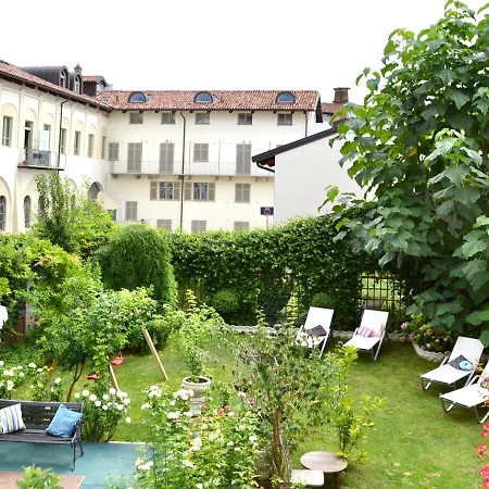 Palazzo D'argento Pensjonat Alba (Piedmont)
